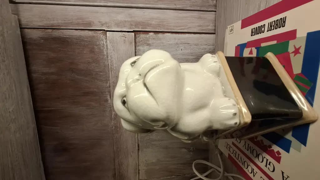 Moonside Scat