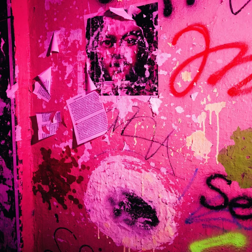 sugar walls